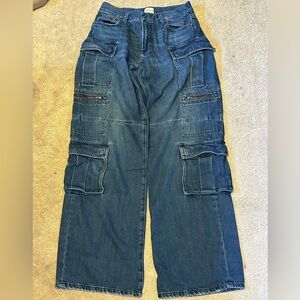 Alice + Olivia Women’s Relaxed Blue Cargo Jeans sz 29